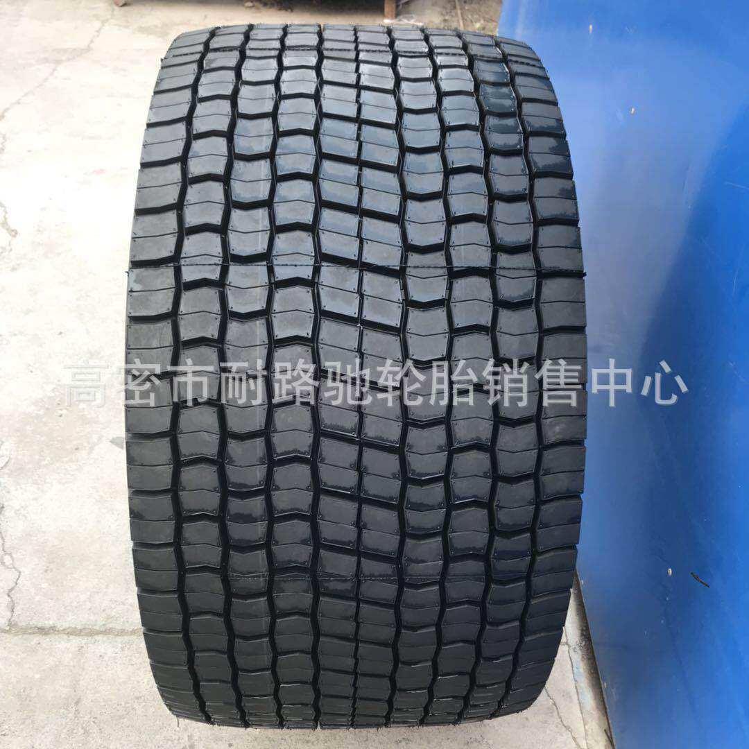 朝阳宽胎495/45R22.5CM335真空轮胎牧场拖车平板车轮胎配钢圈