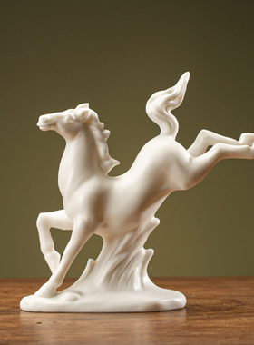 陶瓷马生肖马办公室客厅书房玄关桌面装饰鱼缸造景微景观茶宠