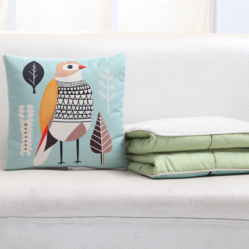 抱枕被子两用卡通多功能汽车空调靠枕被办公室午睡枕头沙发靠垫被