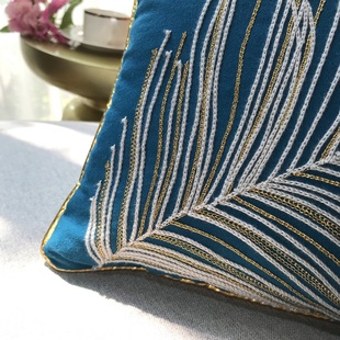 羽蓝东南亚异域民族风民宿抱枕蓝色织金绣花手工钉珠沙发腰枕腰靠