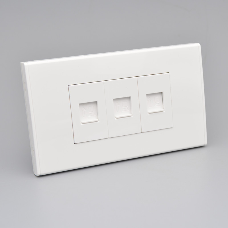 0型三位六类网络面板含3个CT千兆网线口三口电脑模块墙壁插座