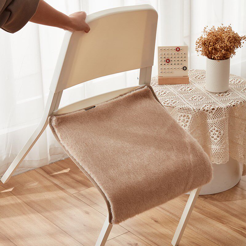 童卡迪加厚毛绒冬季垫坐垫皮草级秋冬电脑休闲餐椅保暖