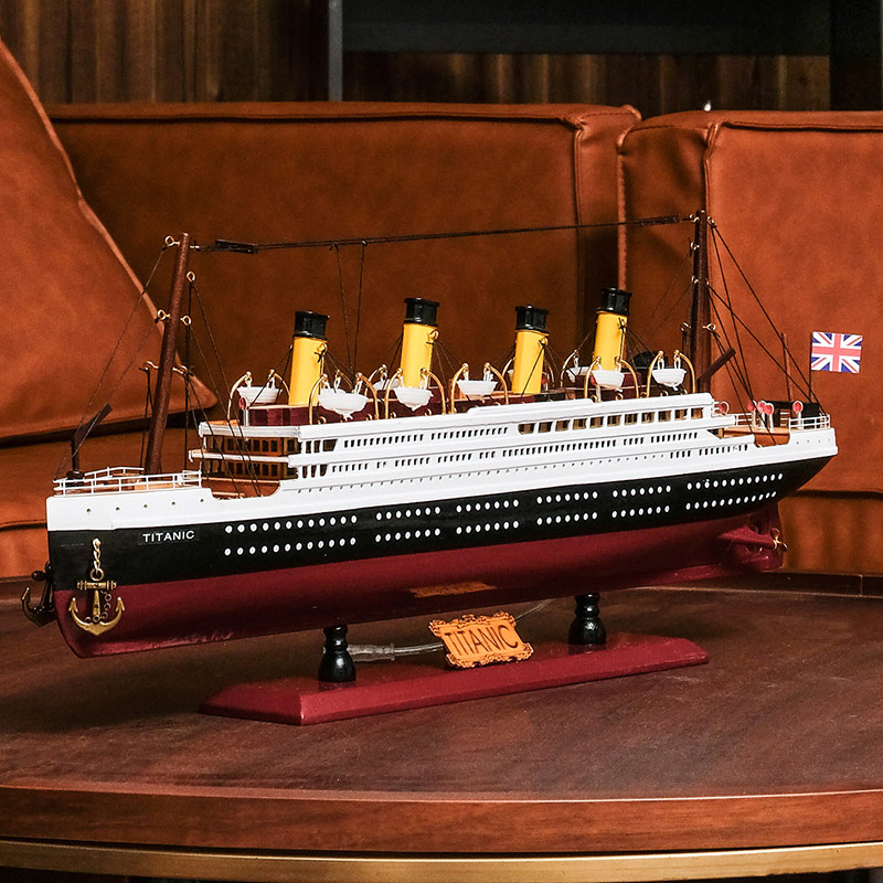 泰坦尼克号沉船模型木制邮轮装饰小油轮铁达尼游轮创意工艺品摆件