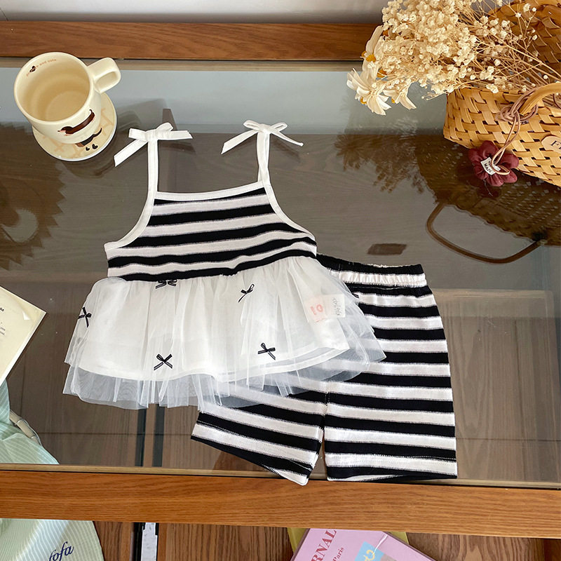 【现货】XT269022女童套装夏季新品拼接吊带裙条纹裙子短裤两件套