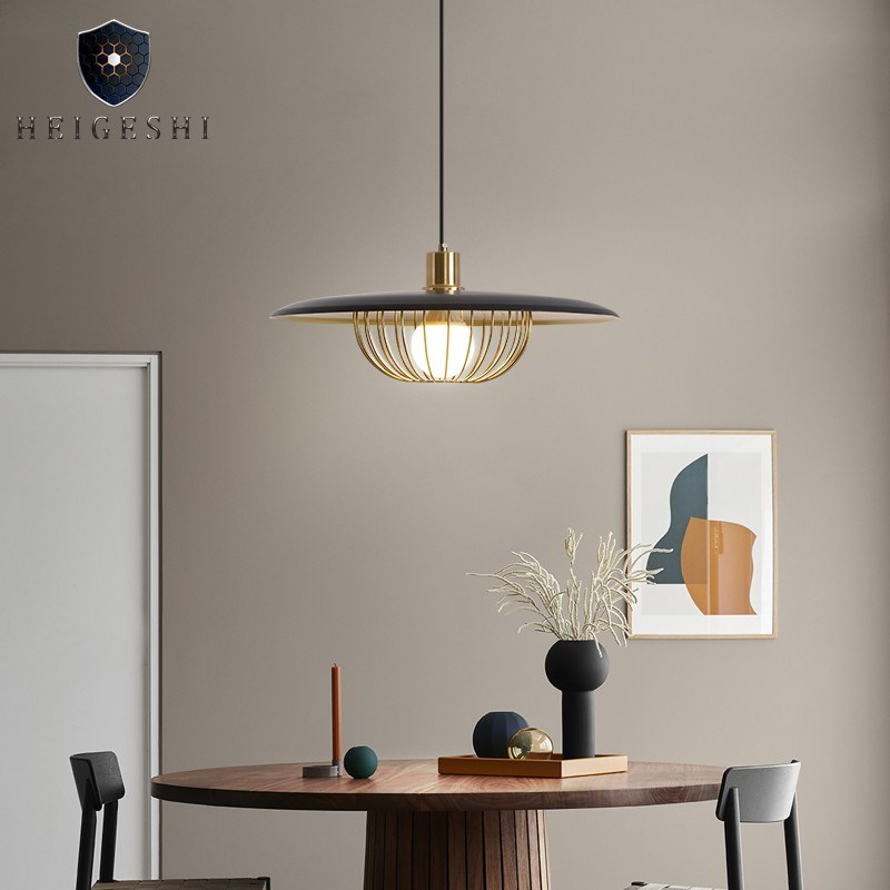 丹麦设计师款单头餐厅吊灯草帽造型吊线灯计感侘寂风黑色设计感灯