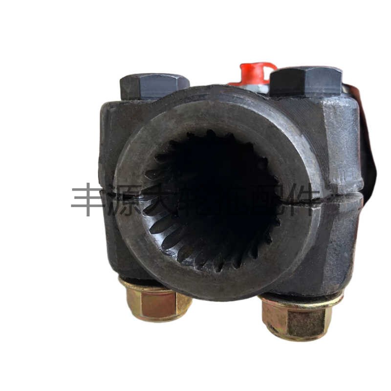 。雷沃TQ拖拉机农机配件万向节传动轴总成TS06422010002全长约125