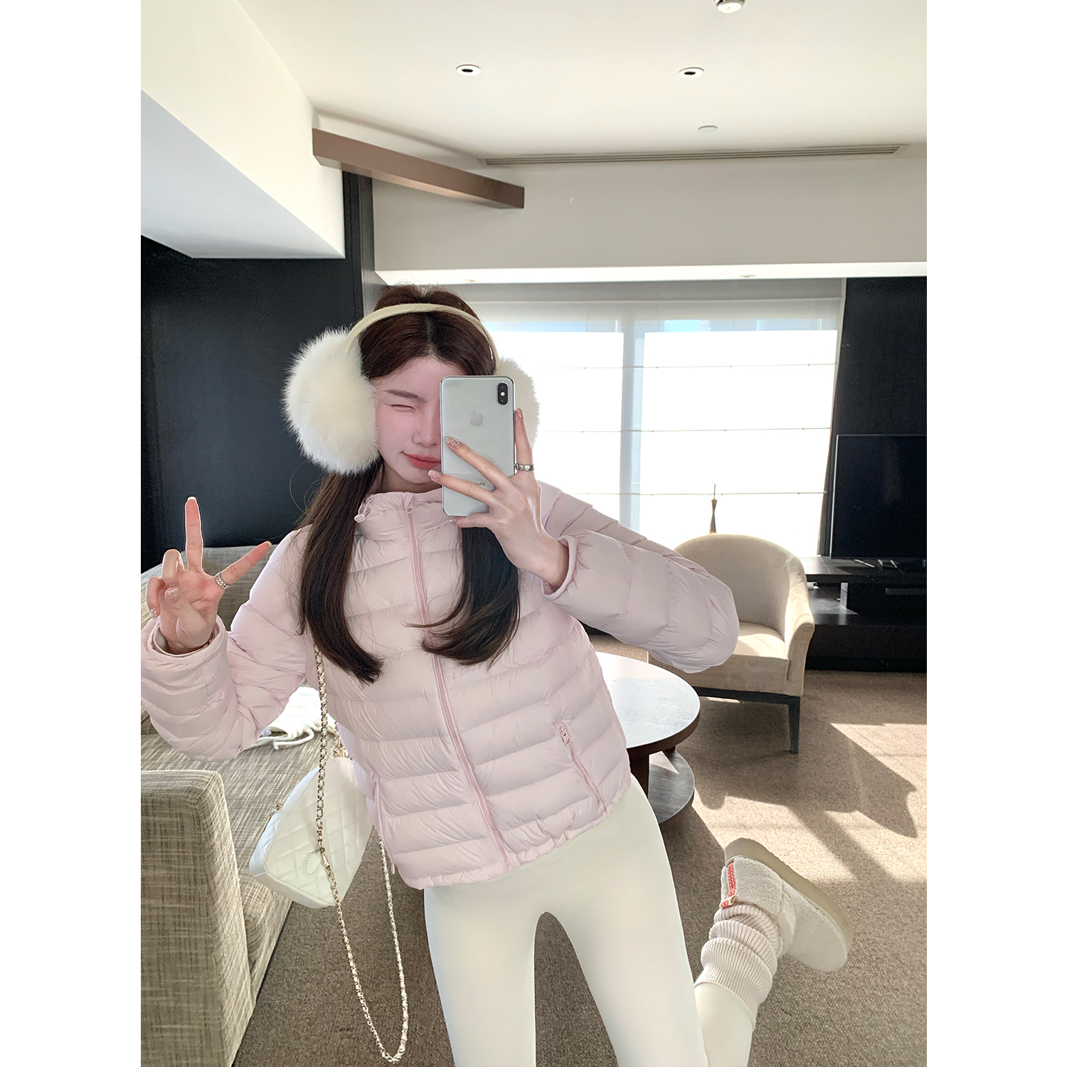 jijilulu积极璐 11.10/20点 桃桃奶泡 连帽排骨羽绒服显瘦保暖