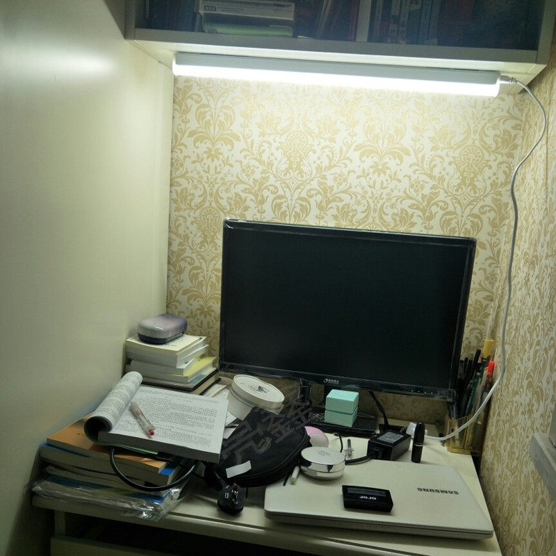 LED台灯宿舍电脑桌超亮灯带关插电灯管护眼阅读灯led节能日光管