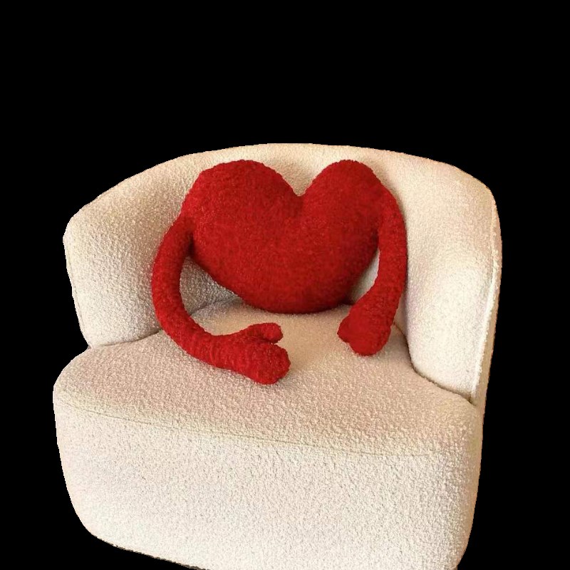 in高级感红色创意可爱心型沙发抱枕靠垫客厅家居结婚婚房布置