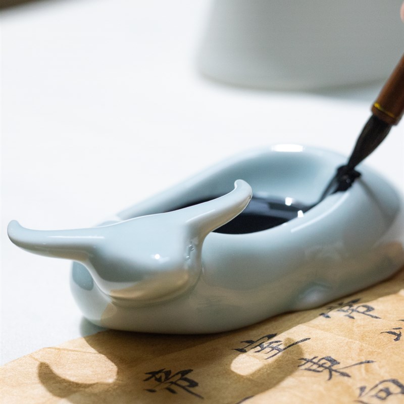 牧牛墨碟多功能陶瓷墨碟笔舔笔搁盛墨汁墨池砚台初学者书房