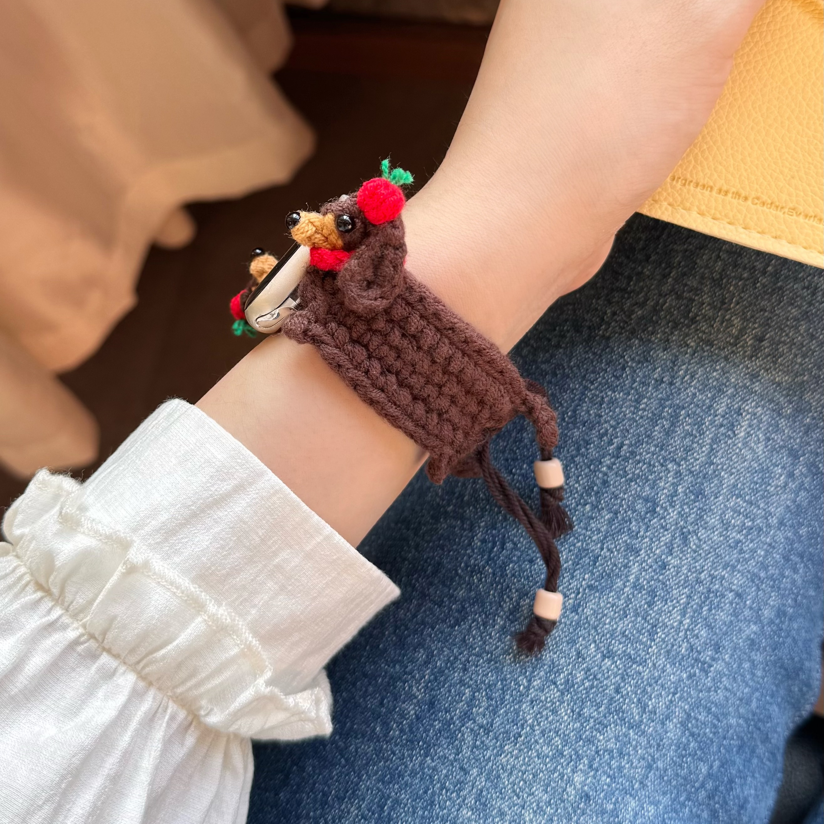 毛线腊肠狗编织小众设计苹果表带