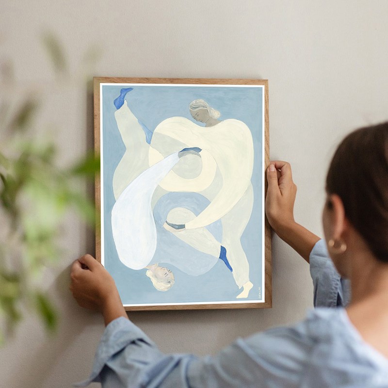 丹麦设计Sofia Lind《抱着你》抽象艺术人物装饰画小众客厅墙挂画