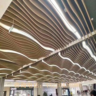弧形铝方通波纹定制通铝艺术型造型铝板焊接花吊顶波浪异天仿木纹