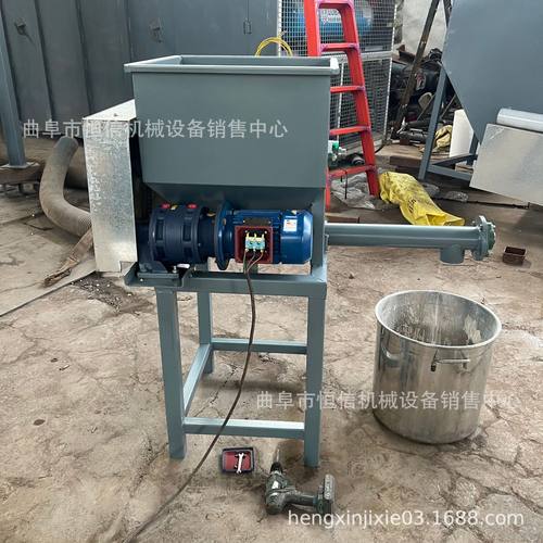 天津锂电池粉末微小型喂料机zcjb  尾砂沙子加大料仓螺旋给料器