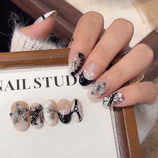 纯手工雕花蕾丝边印花黑白鳄鱼纹短款通勤设计感新款秋冬穿戴甲