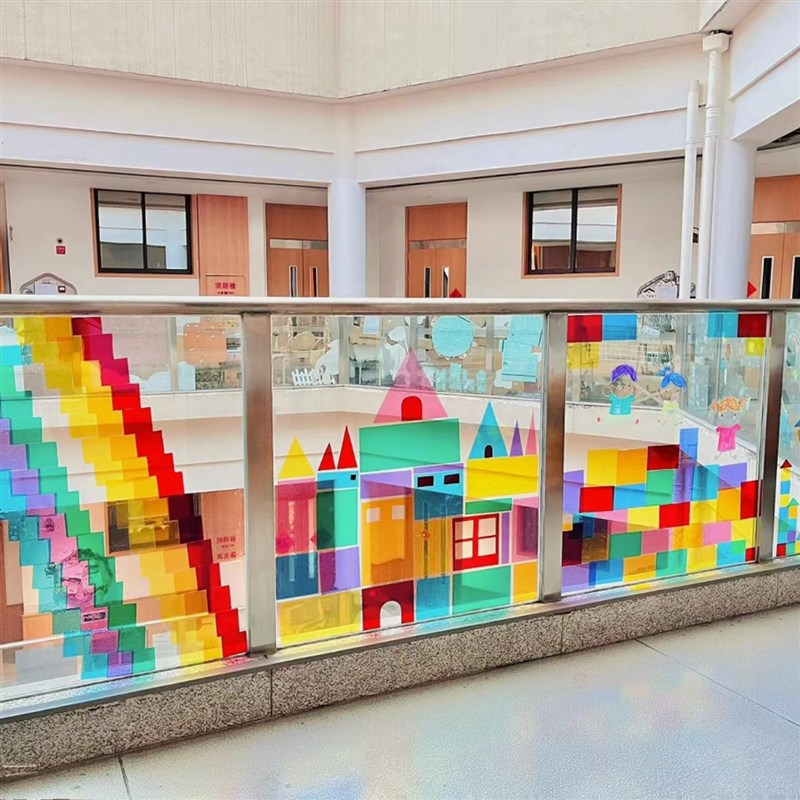 儿童手工彩色玻璃纸幼儿园环创装饰透光塑料片PVC光影硬薄片A4