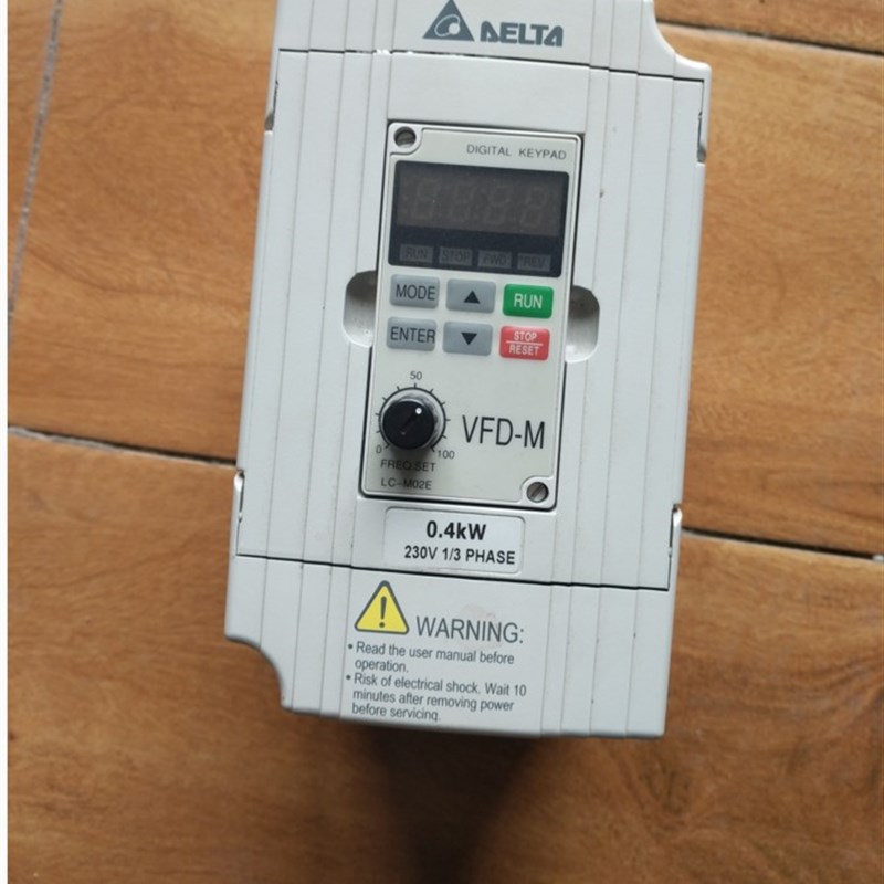 台达变频器 VFD00M21 VFD00M2 0.KW  拆机 VFD007M21 包好