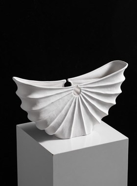 现代级感白色扇形半月陶瓷瓶档民宿侘寂风器软装