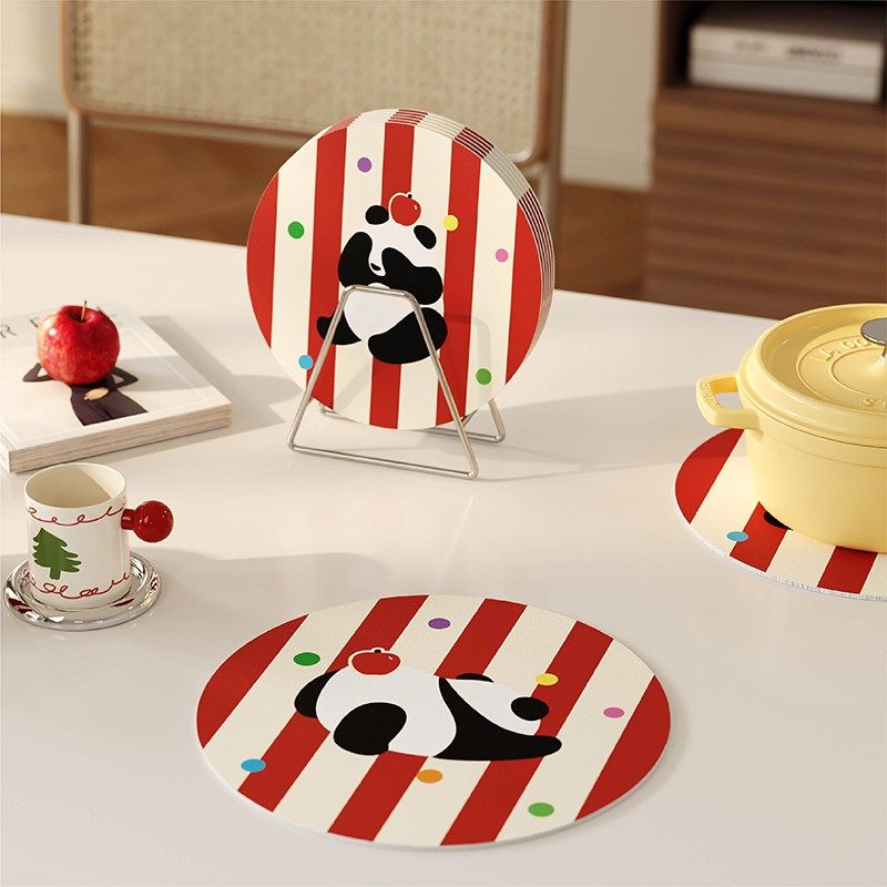 新年红色爱熊猫家用皮革吸水杯垫隔热餐垫桌面咖啡杯茶水垫防烫,居家布艺,餐垫,淘宝优惠券,粉丝福利购,淘宝优惠卷