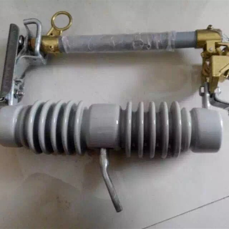 RW3--7-10-11-/100-200高压跌落式熔断器10KV  源头