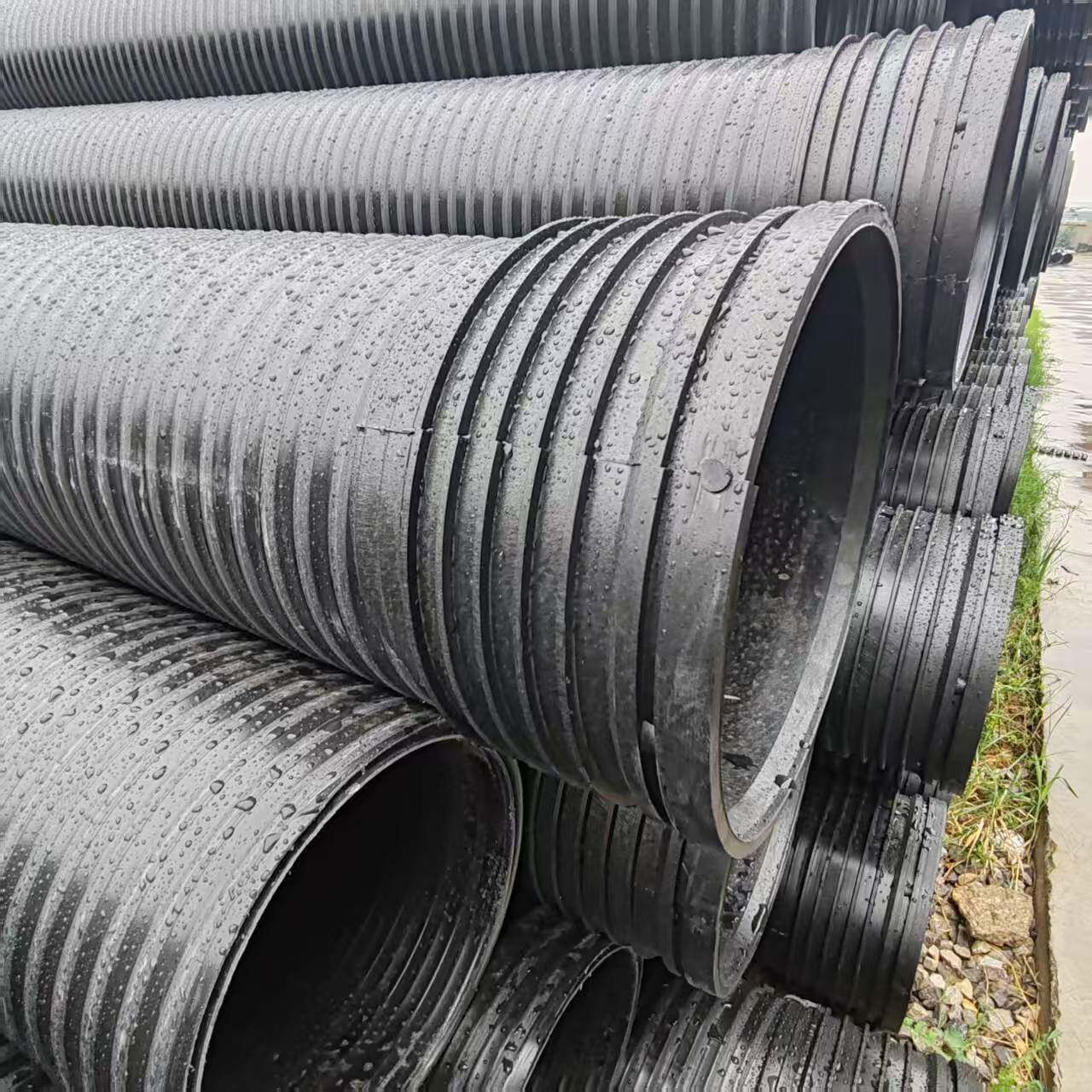 HDPE螺旋波纹管中空壁A型缠绕结构排水排污管黑色生产厂家