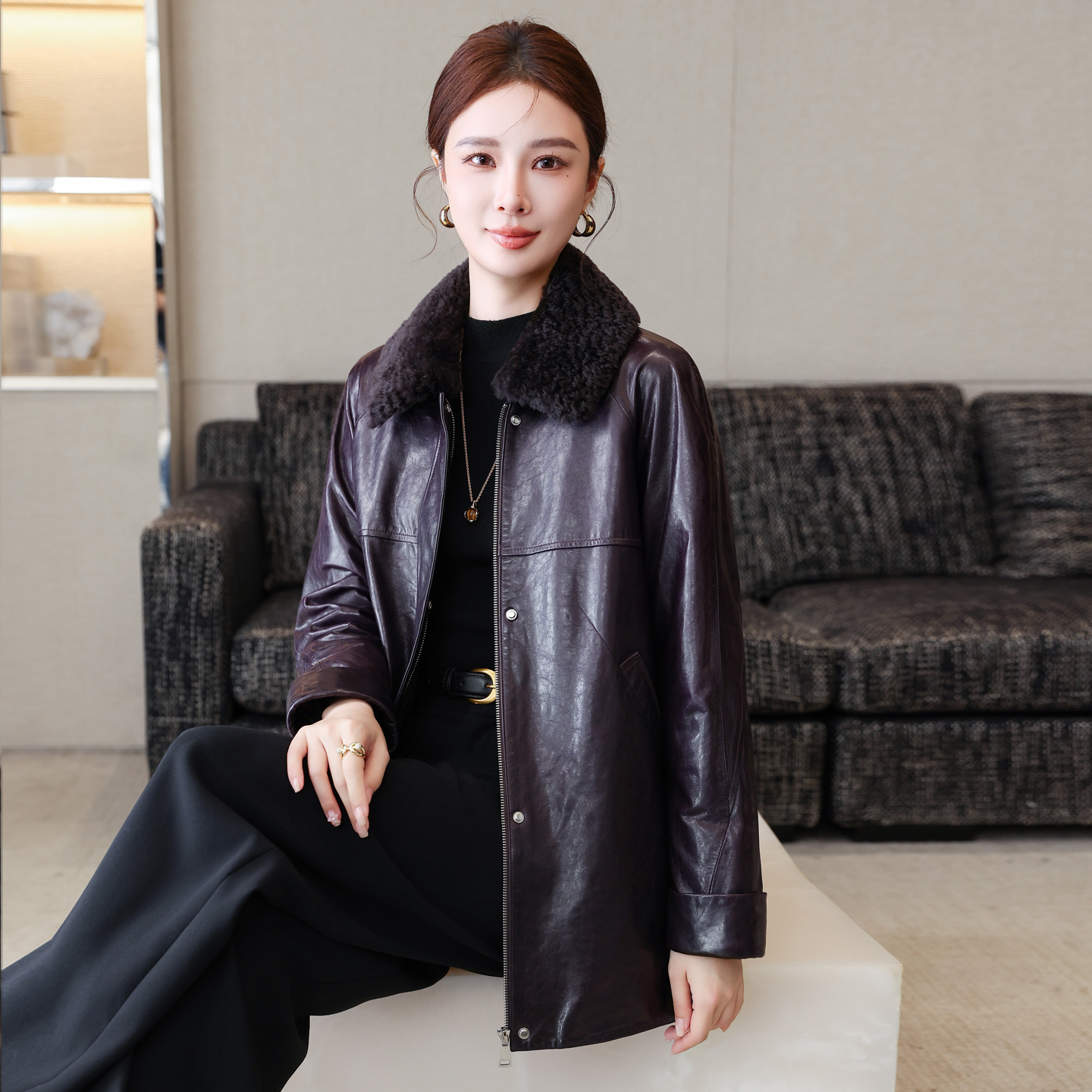 海宁真皮羽绒服绵羊皮女2025冬季