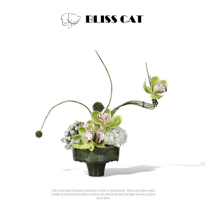 侘寂风绿色陶瓷花k瓶花艺售楼处酒店茶几角几洽谈桌小桌花软装摆