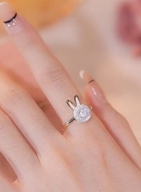 可旋转兔子戒指开口时尚气质白色A耳朵兔年新款卡哇伊戒指可爱女