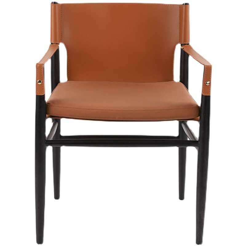 北欧真皮餐椅轻奢高级侘寂风2021新款极简舒适黑胡桃木白蜡木椅子