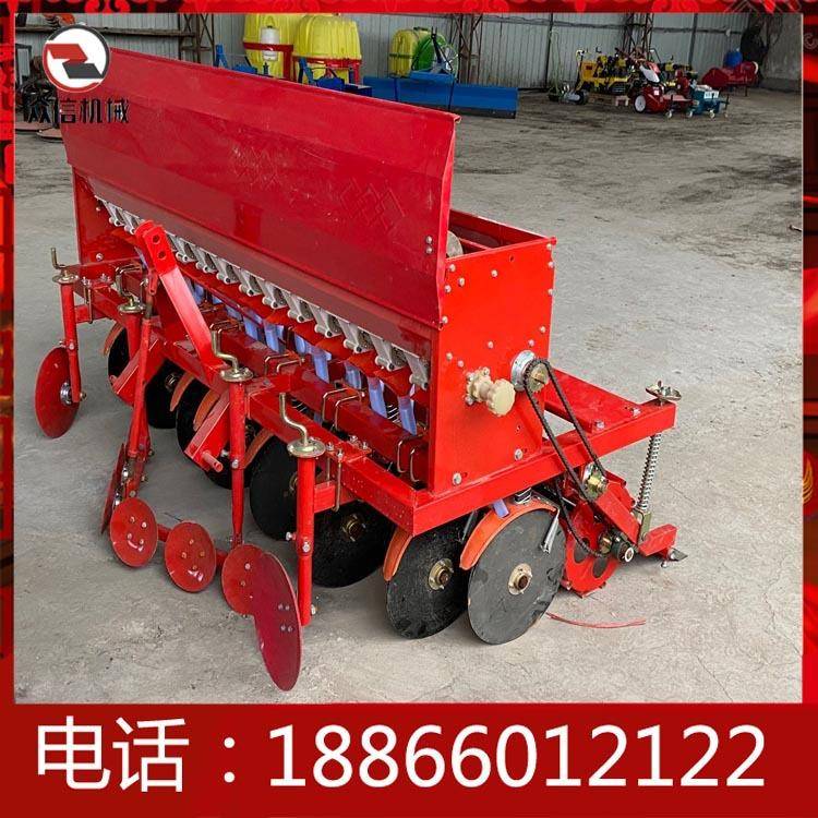 四轮拖机拉带小麦播种机 精播机盘9行 麦子植机圆开种沟播种施肥图片