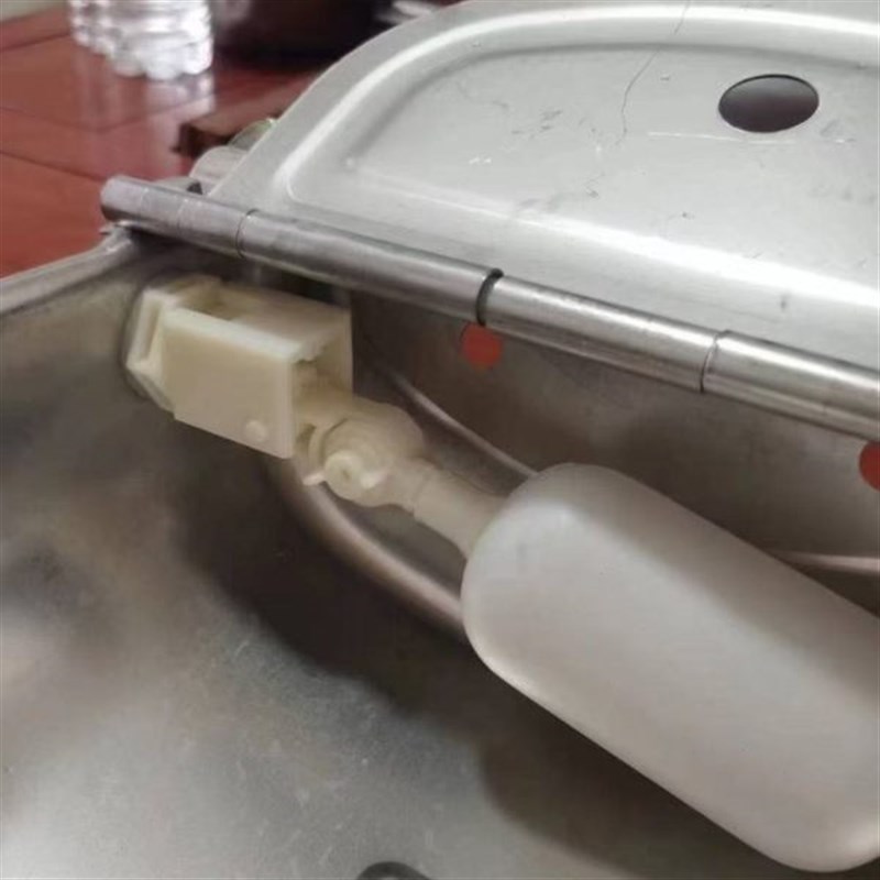 牛饮水器不锈钢牛水n碗马牛用饮水碗自动喂喝水碗悬浮圆形浮球专
