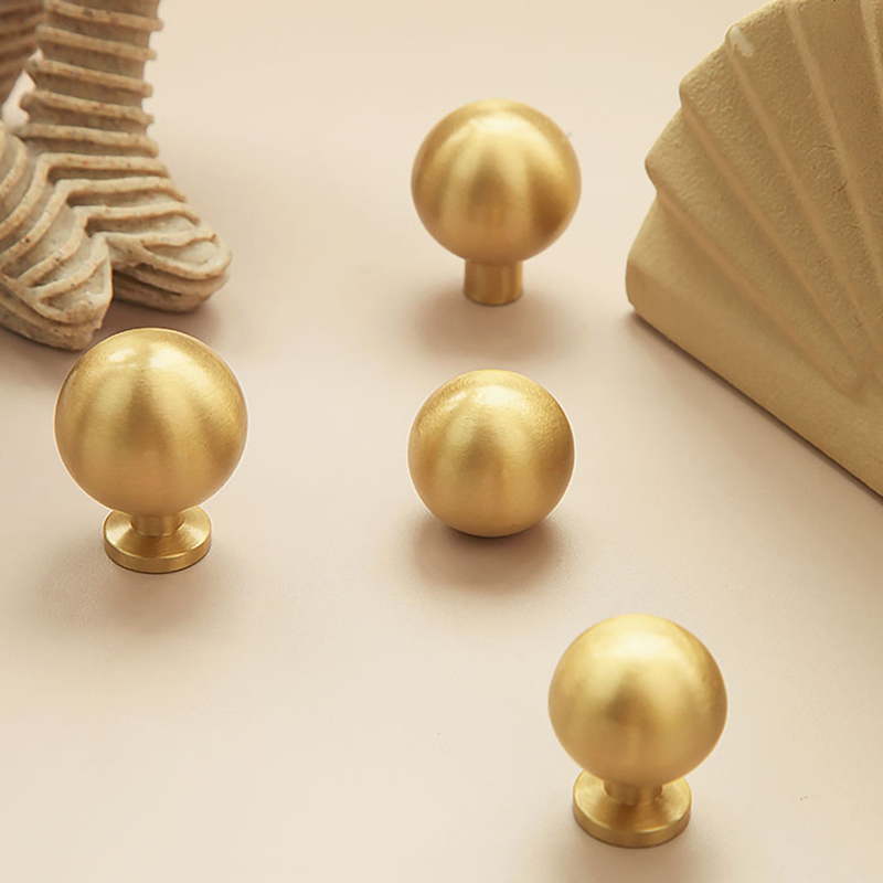 ZPK现代轻奢简约风小拉v手柜门衣橱厨房抽屉门拉手圆球单孔手柄