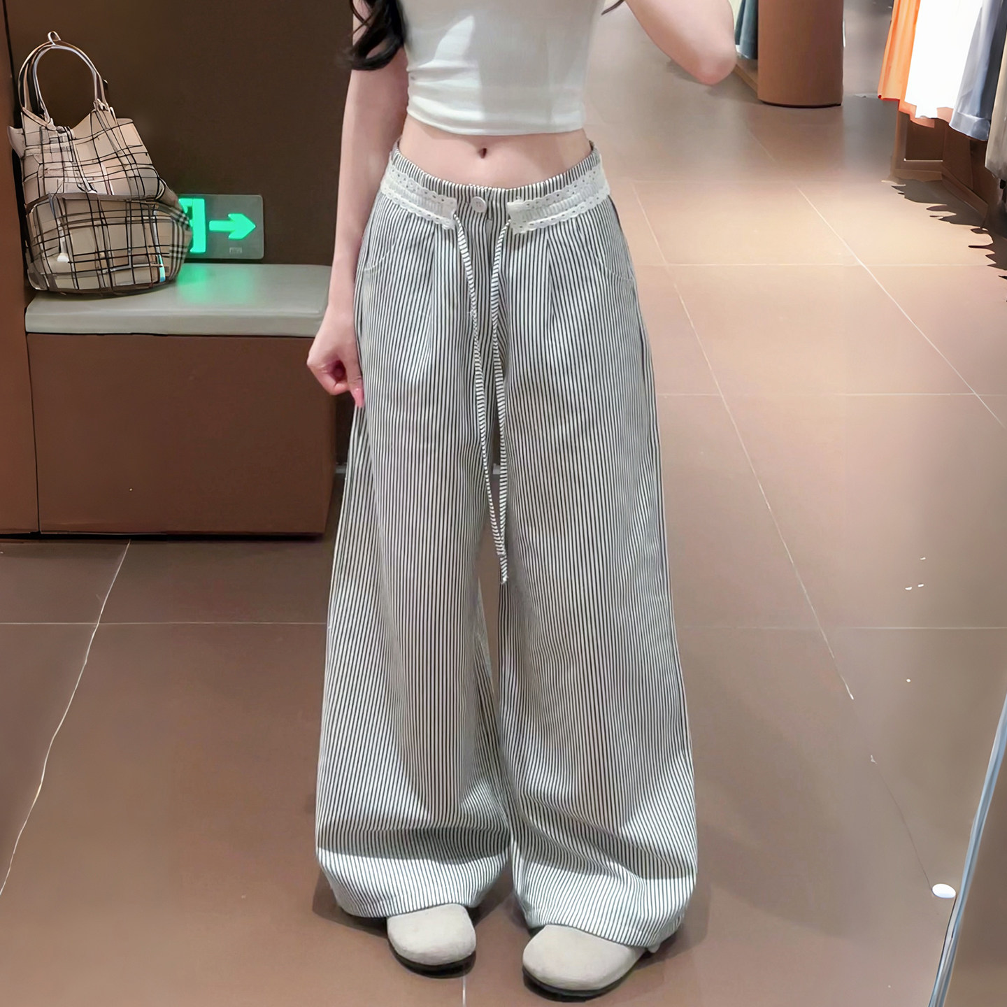 黑白条纹阔腿裤女夏季薄款2026新款高腰休闲显瘦西装宽松直筒裤子