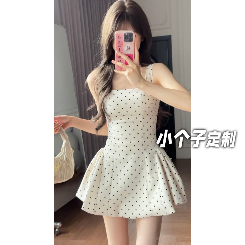 150小矮个子后背绑带波点连衣裙女春夏法式蓬蓬短裙收腰a字