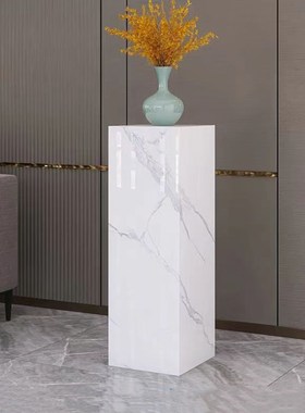 现代简约客厅落地岩板花架摆件电视柜旁边艺术底座软装工艺品