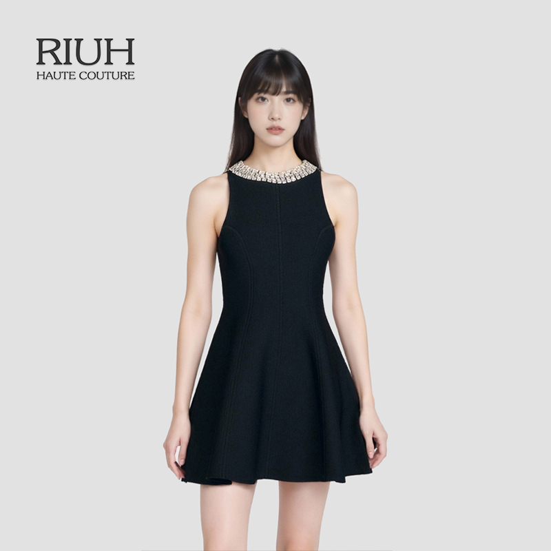 RIUH法式黑色仿钻无袖短款针织连衣裙小黑裙25秋冬