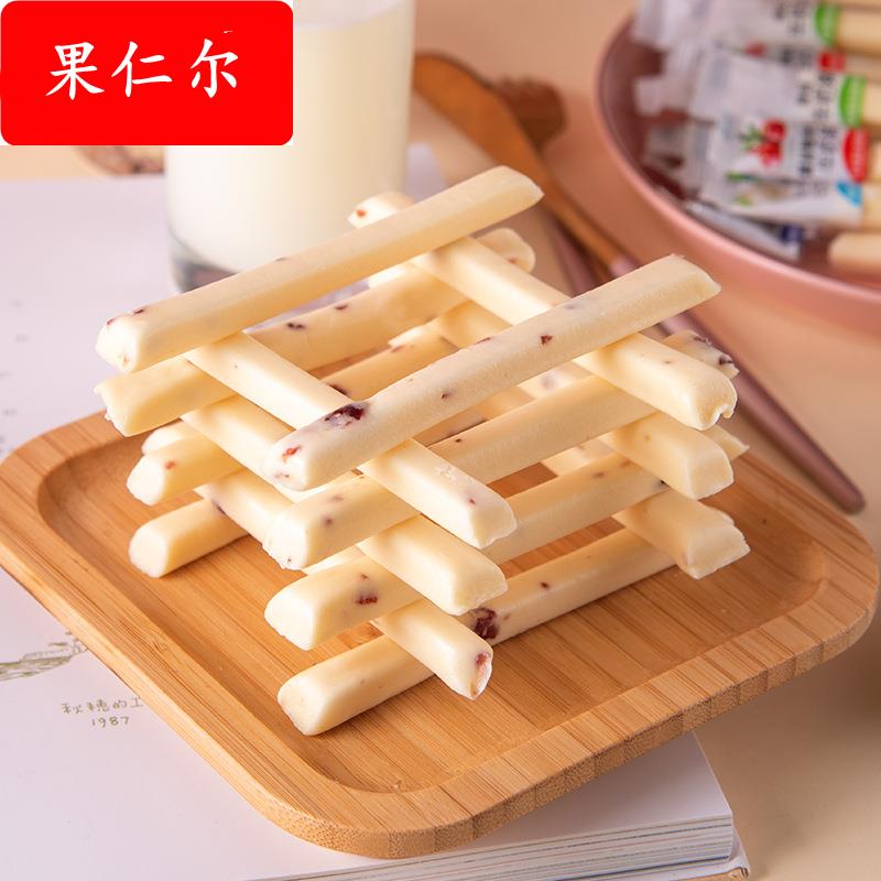 奶酪棒内蒙古特产奶条奶酪条乳酪儿童休闲零食健康营养小包装