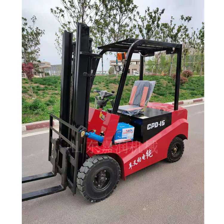 电动四轮叉车 新能源1.5吨叉车 货物搬运堆垛升高车