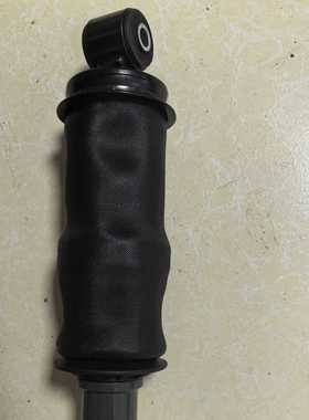 适用于重汽豪沃T7H T5G C9H 汕德卡 712W41722-6022气囊减振器总