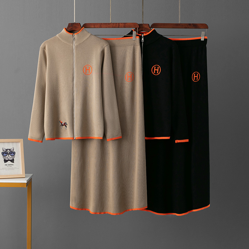 跨境欧美新品创意骏马刺绣撞色长袖毛织外套+休闲针织短裙两件套