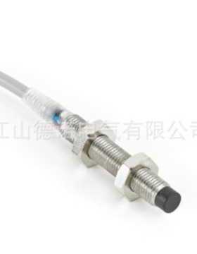 全新销售HTM电感式接近开关FCM1-0801P-ARS4 FCM1-0801P-BRS4