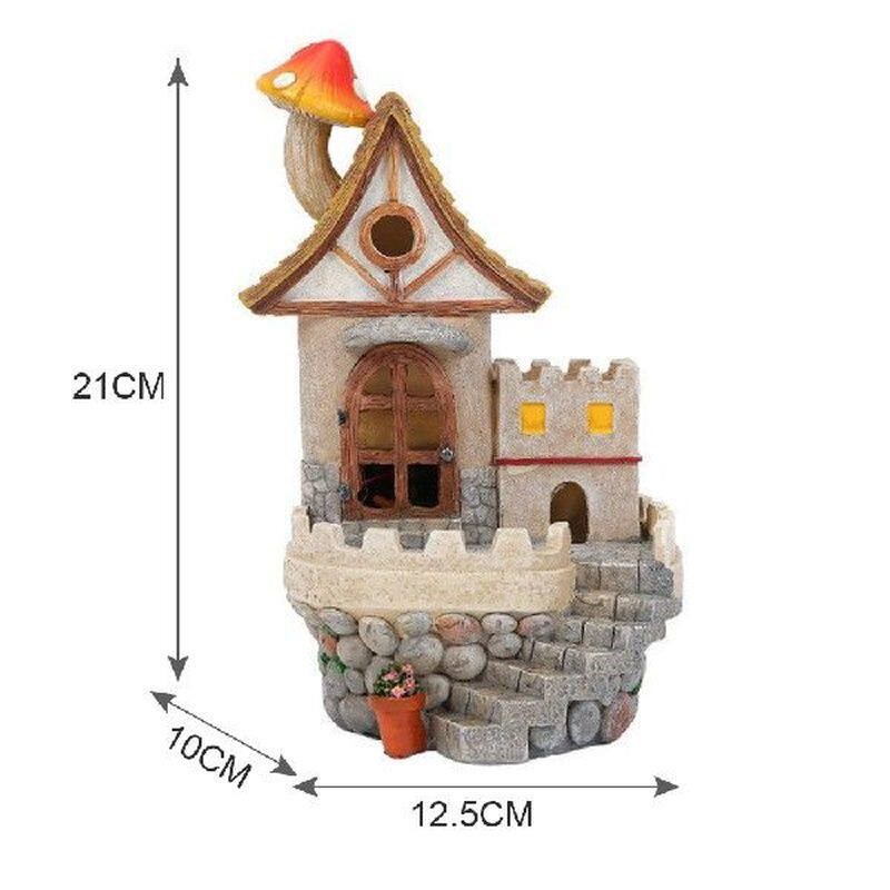 Garden Statue  Mushroom House with Solar Powered Lights图片