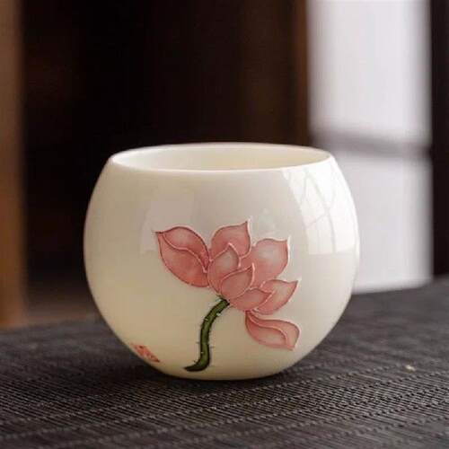 Hand Drawn Relief Sheep Fat Jade High End Ceramic Tea Cup