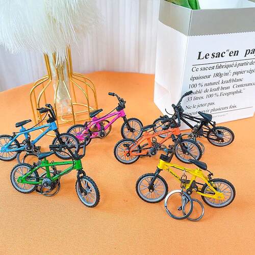 Alloy Model Bicycle Keychain Mini Diecast Metal Finger Mount