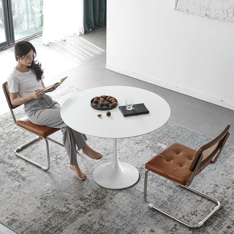 北欧岩板圆餐桌洽谈桌椅组合轻奢圆桌现代售楼处谈判休闲接待桌子