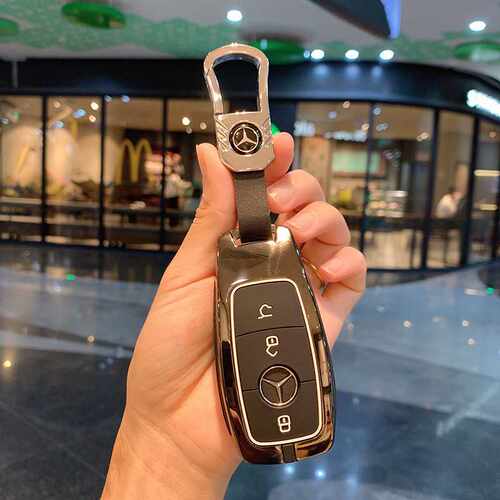 适用于奔驰E级e300l钥匙套全新C260L A180 A200 GLB汽车用金属壳