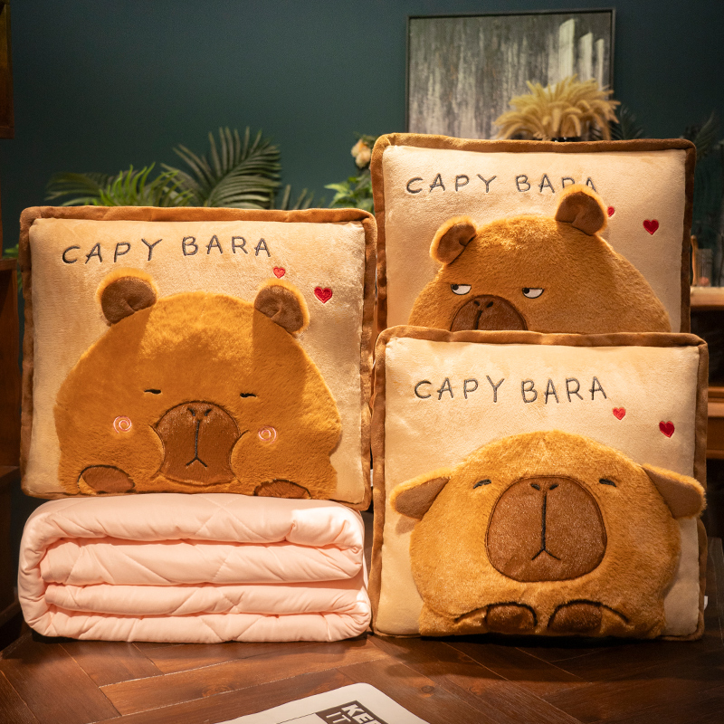 水豚抱枕被子两用折叠午睡毯子二合一办公室枕头靠垫W沙发汽车靠