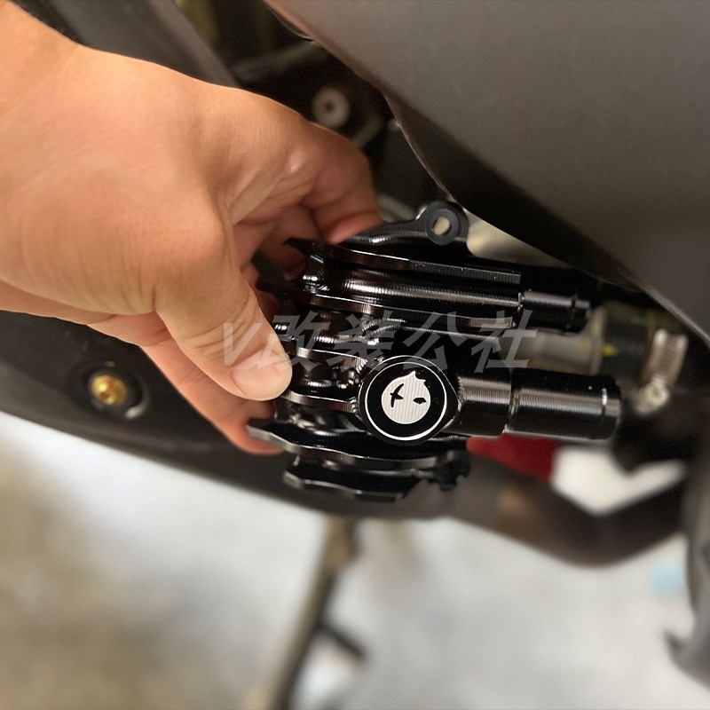 vespa30g0改装水泵cnc散热水泵盖GTSGTV6日改装散热盖黑化发动机