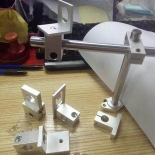 多角度任意调节光电开关支架接近开关支架任意调节传感器安装支架