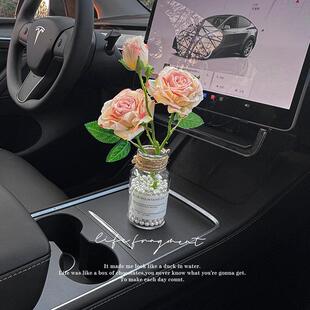 汽车摆件花束法式油画焦边玫瑰氛围车内装饰品适用水杯架车载花瓶
